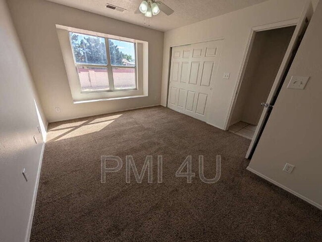 Building Photo - 1160 Sand Dune Rd NE