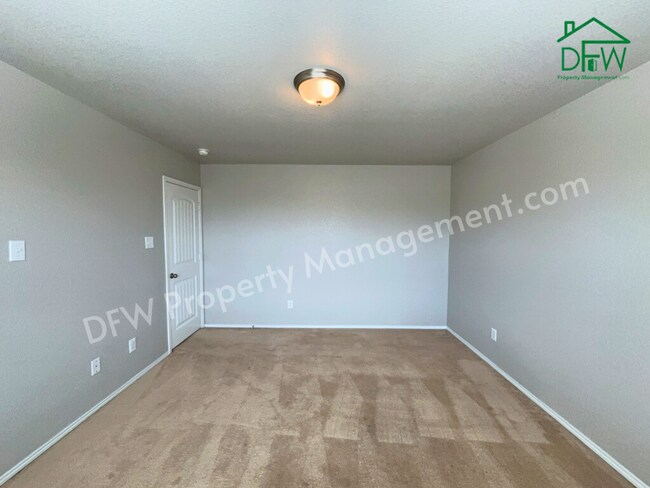 Building Photo - Spacious 4-Bedroom Home for Lease in Kelle...