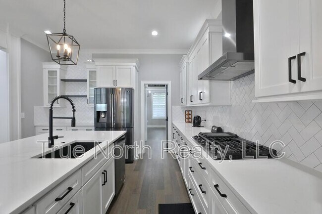 Building Photo - 2246 Koester Trce