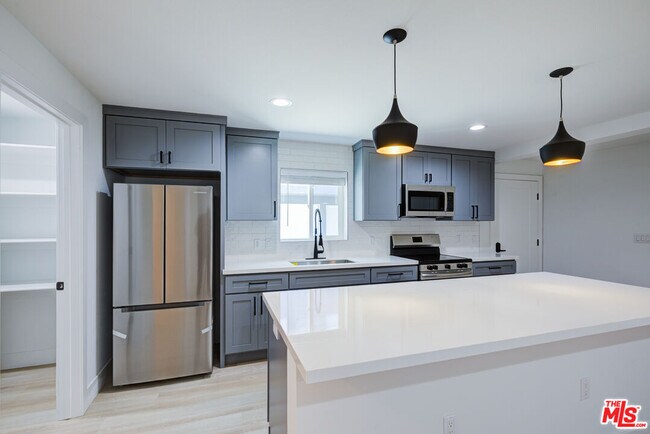 Building Photo - 1303 Beryl St