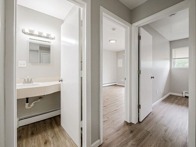 Building Photo - Peaceful Living in the Heart of White Lake