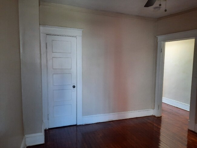 Building Photo - 2528 Calverton Heights Ave