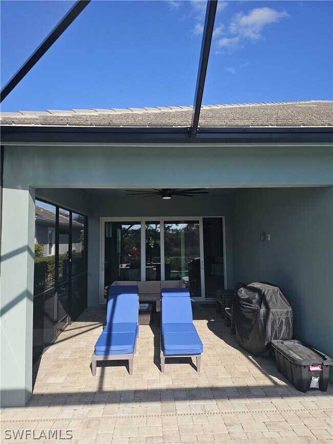 Building Photo - 6839 Saona CT