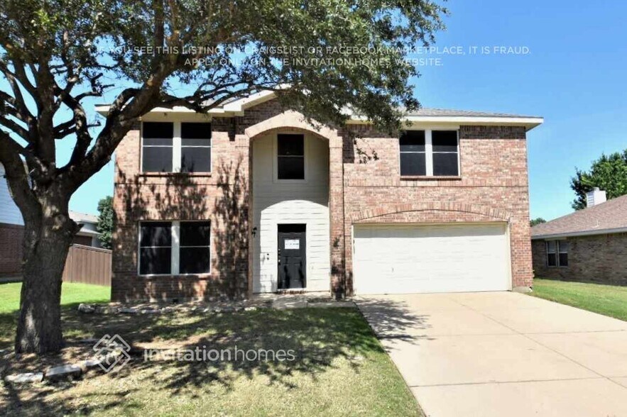 Primary Photo - 216 Cedar Crest Dr
