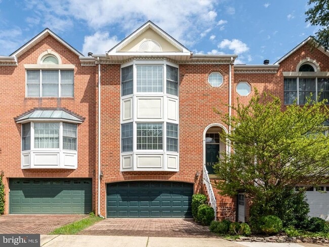 Primary Photo - 8165 Madrillon Ct
