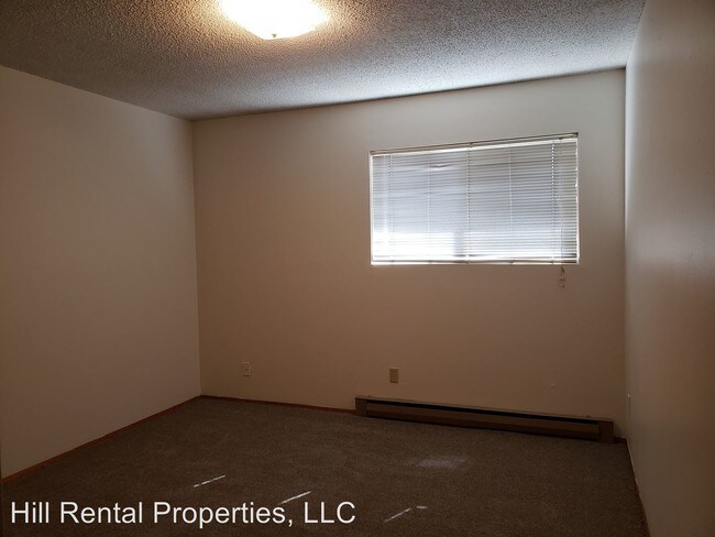 Building Photo - 2 br, 1 bath Apartment - 201 W Taylor Ave.