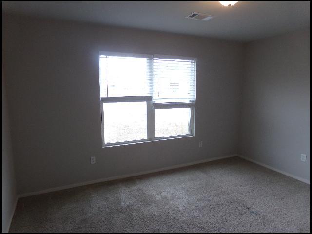 Building Photo - 53 Laney Lp