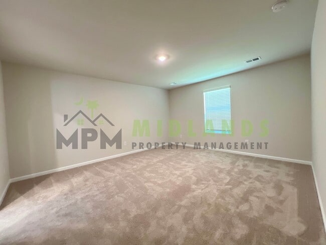 Building Photo - 142 Parkwood Ct