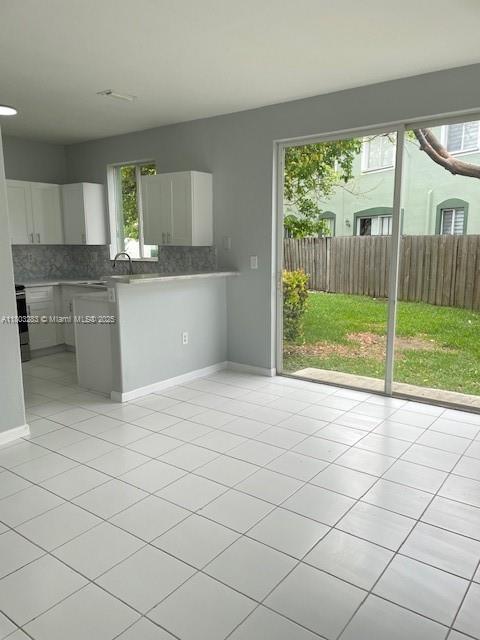 Building Photo - 1586 SE 27th Ct