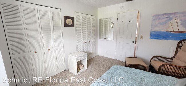 Building Photo - 2 br, 1.5 bath House - 4245 N Highway A1A, #8