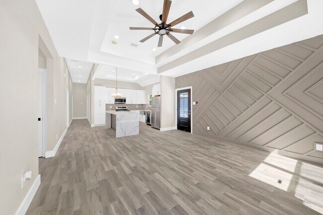 Building Photo - 1809 13th St