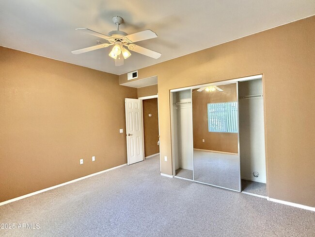 Building Photo - 15050 N Thompson Peak Pkwy
