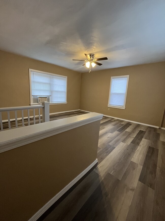 Building Photo - 114 Moffett Ave