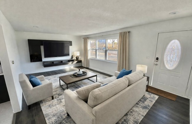 Building Photo - 7700 Norwood St