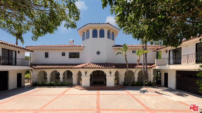 Building Photo - 28820 Grayfox St