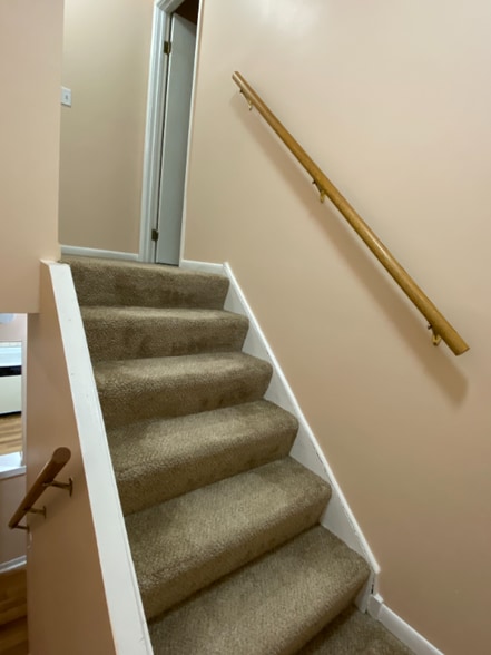 Building Photo - 519 Racine Ln