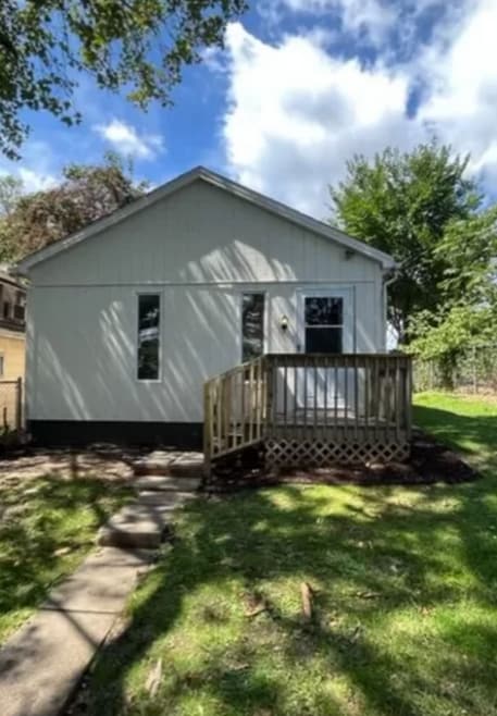 Building Photo - 120 Wallace Ave