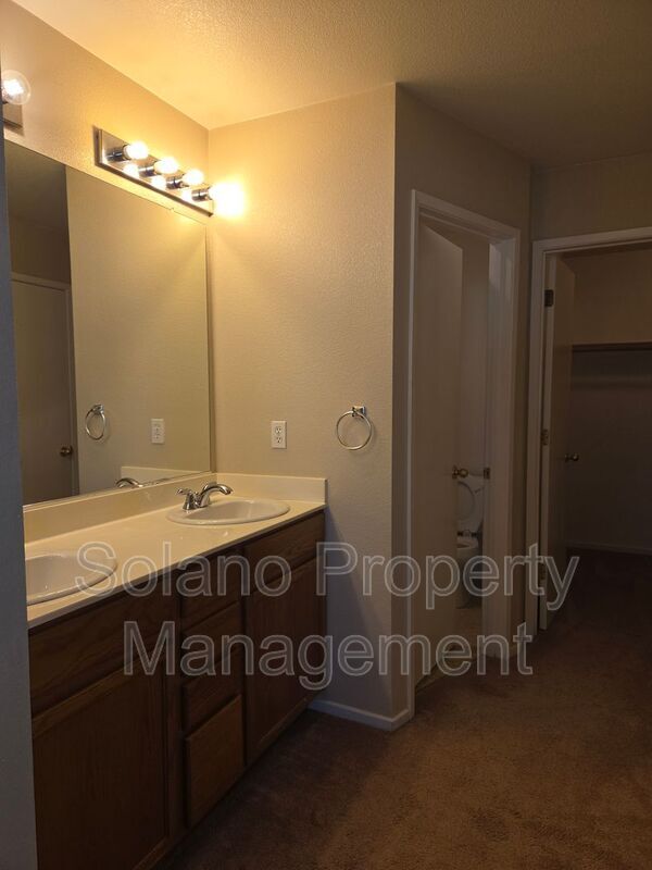 Building Photo - 3124 Puffin Cir