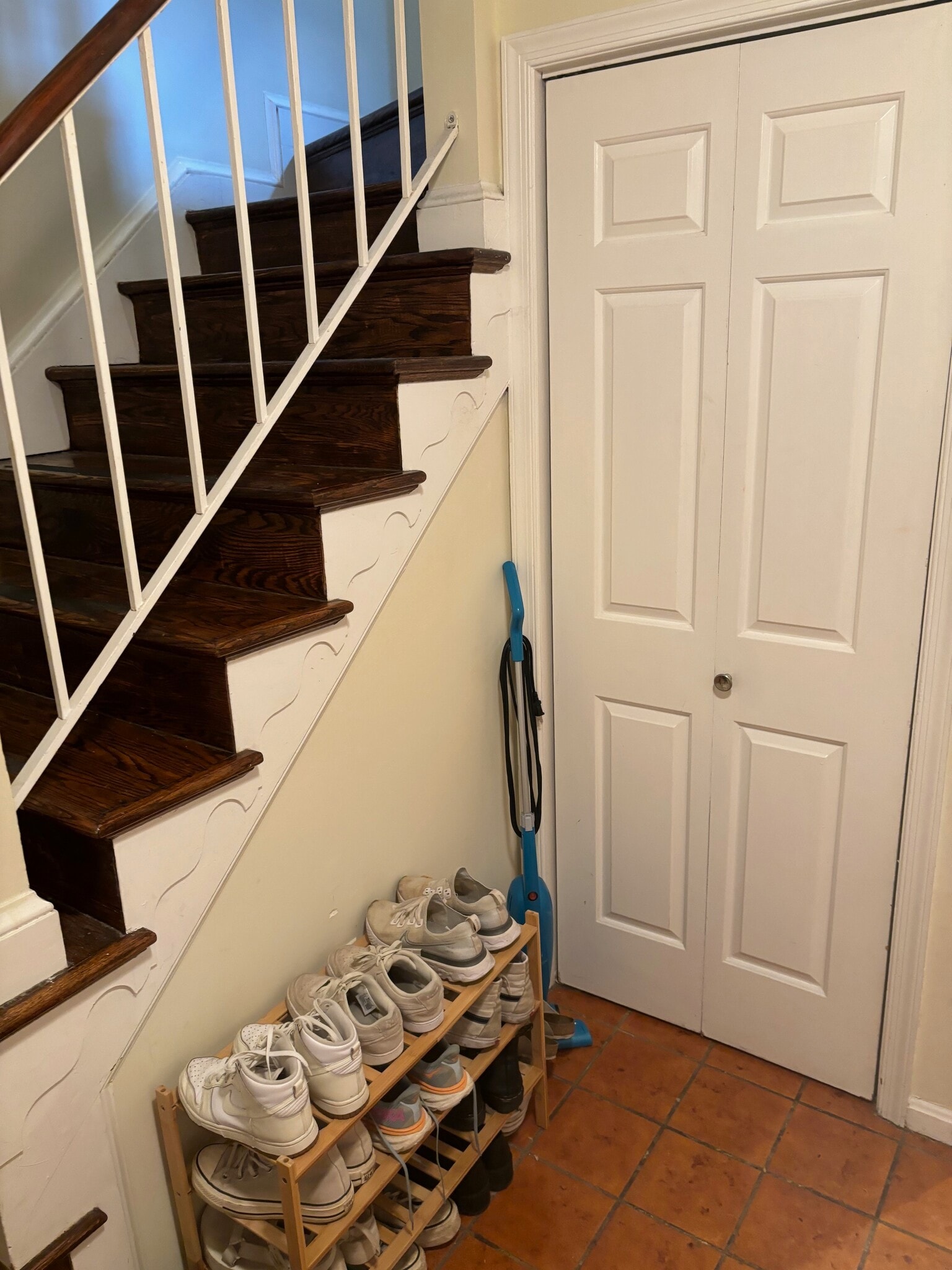 Main Level Closet - 2318 L St NW