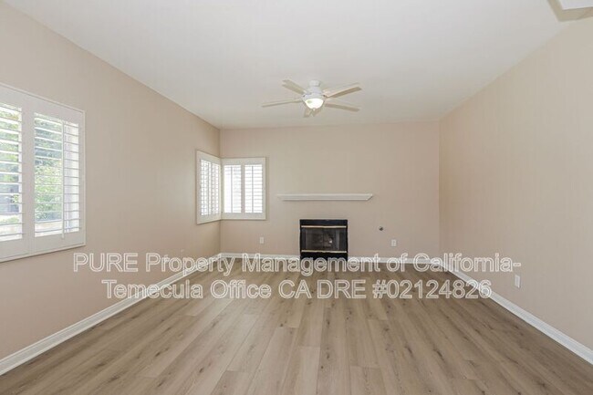 Building Photo - 24660 Lincoln Ave