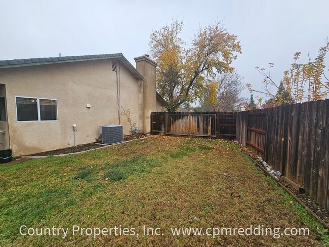 Building Photo - Spacious 4-Bedroom Home in Mary Lake Neighborhood Available Now!