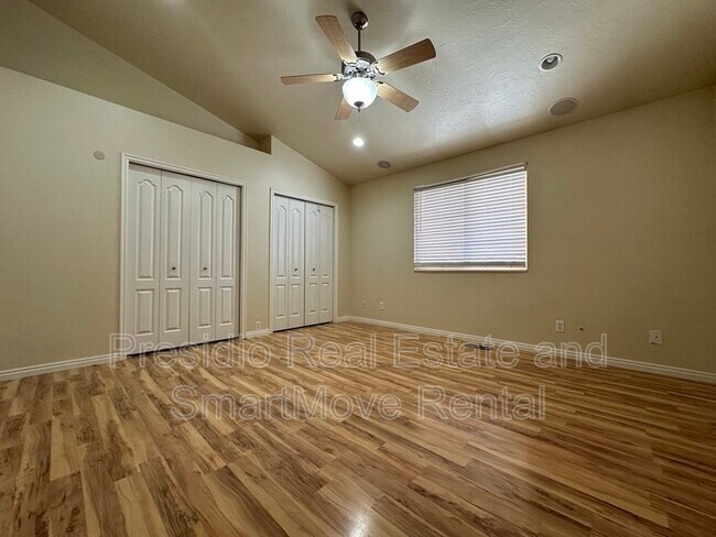 Building Photo - 5325 Scenic Ridge Cir