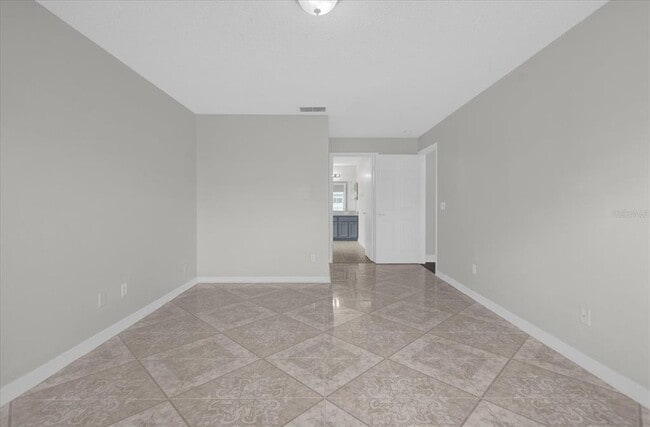 Building Photo - 10957 Norcross Cir