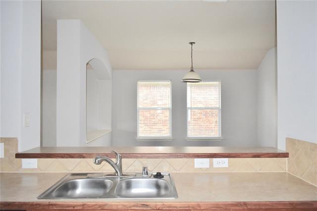 Building Photo - 150 Briar Grove Dr