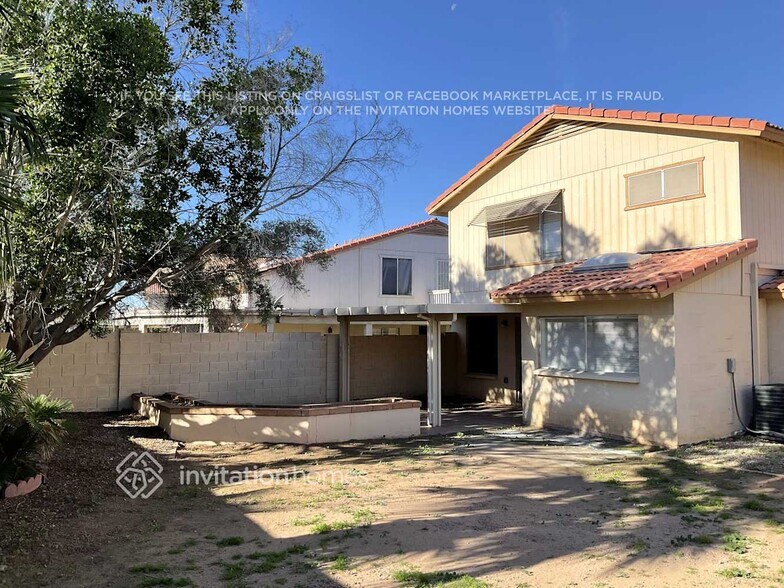 Building Photo - 9813 S 44th St