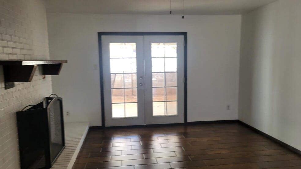 Building Photo - 5020 San Pedro Ct NE