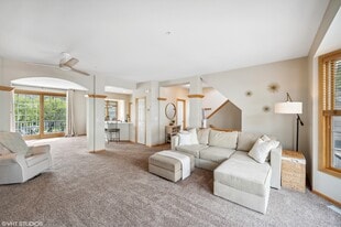 Building Photo - 977 Fairfield Ct