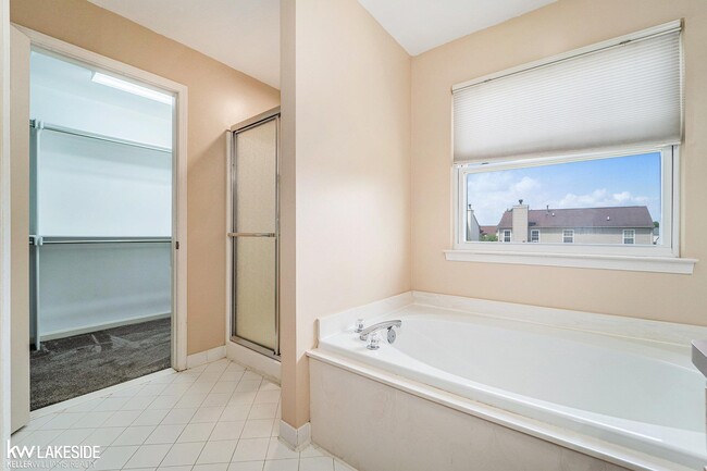Building Photo - 34681 Giannetti Dr
