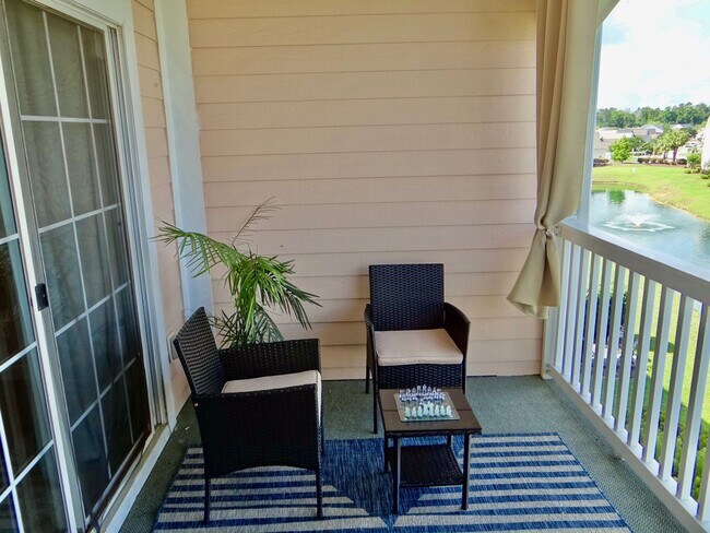 Building Photo - 6 month to 1year Fully Furnished Rental