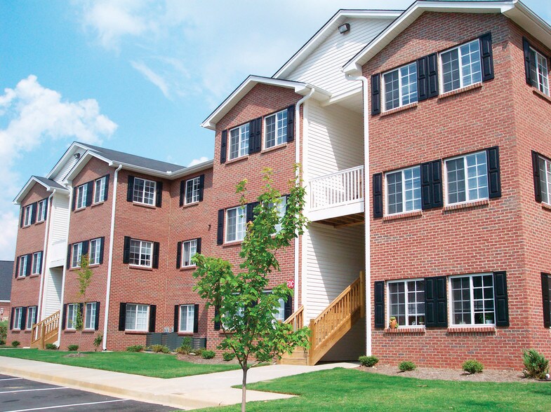 Regency at Chandler Park 101 Chandler Rd Greer SC 29651 Apartment