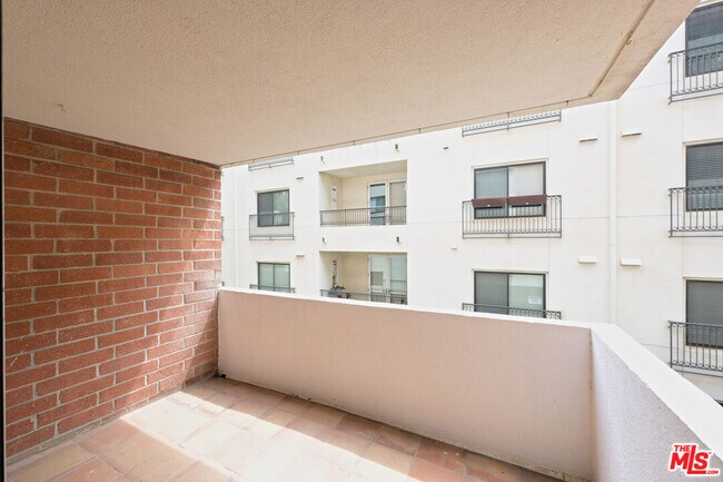 Building Photo - 11750 Sunset Blvd