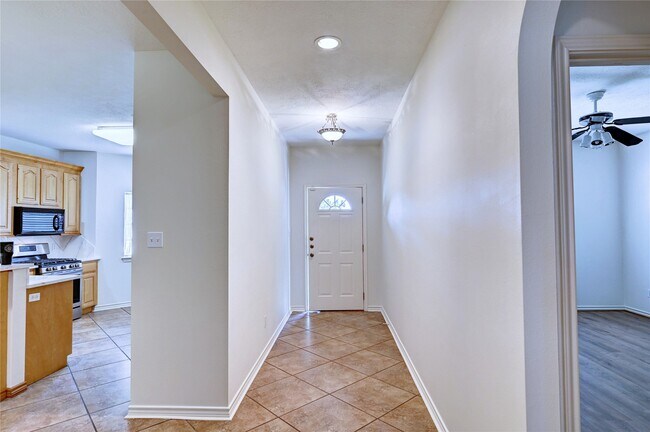 Building Photo - 12959 N Puffin Ln