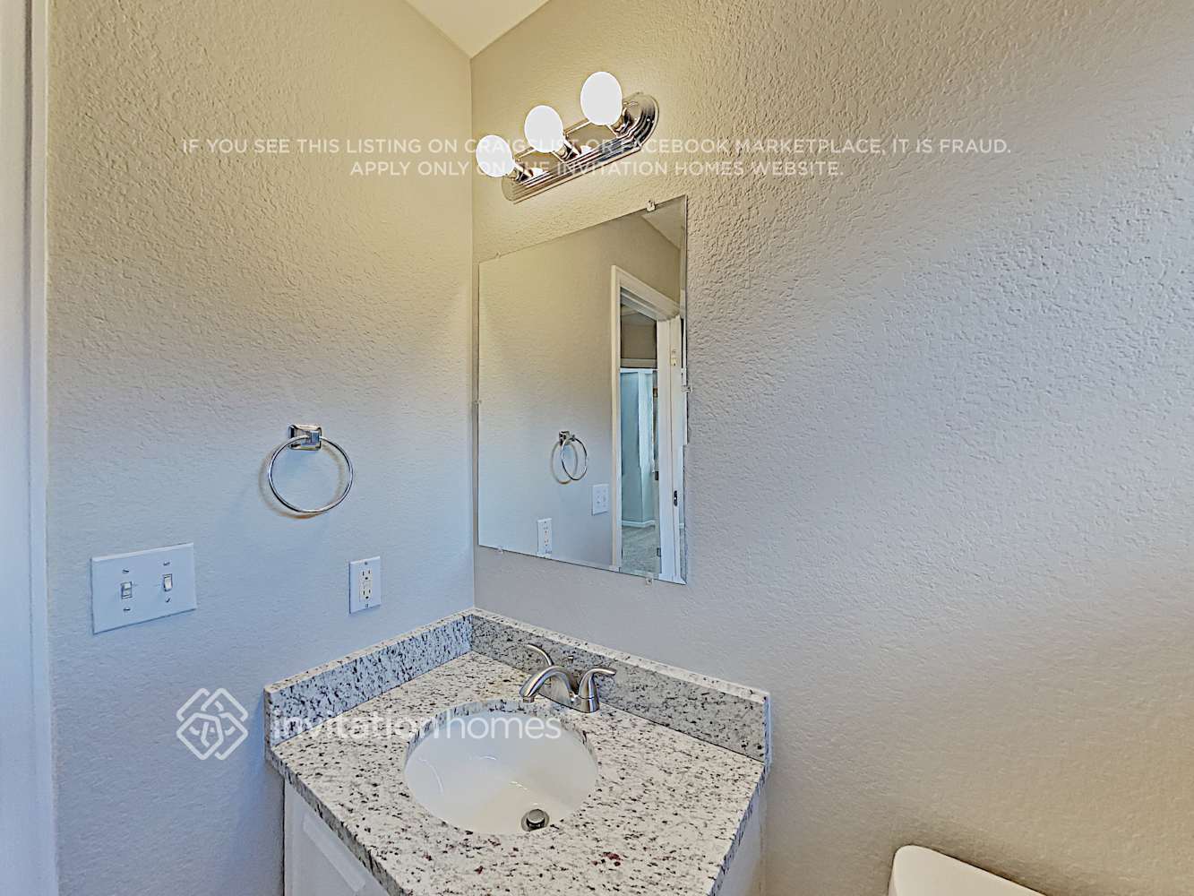 Building Photo - 13540 Garfield St