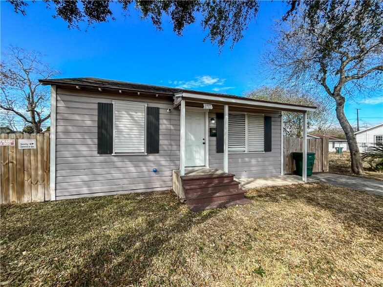 Building Photo - 3809 Betel St