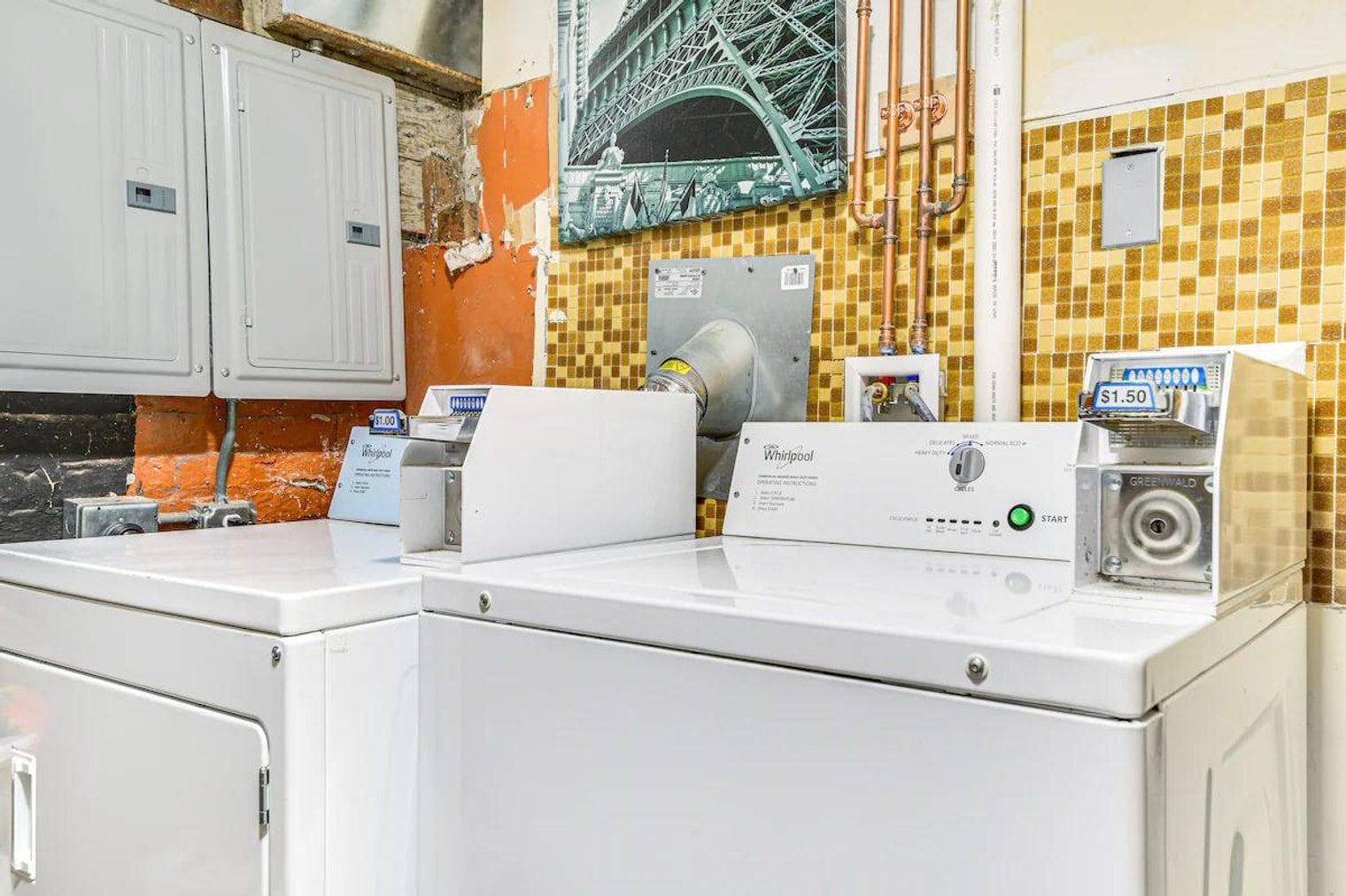 Building Photo - 3254 W Wabansia Ave