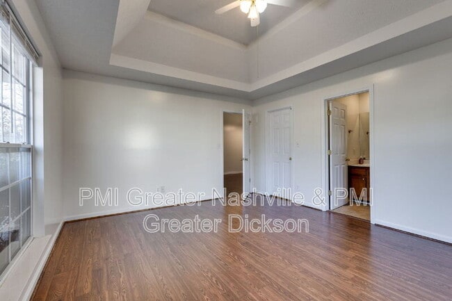 Building Photo - 175 Station Dr