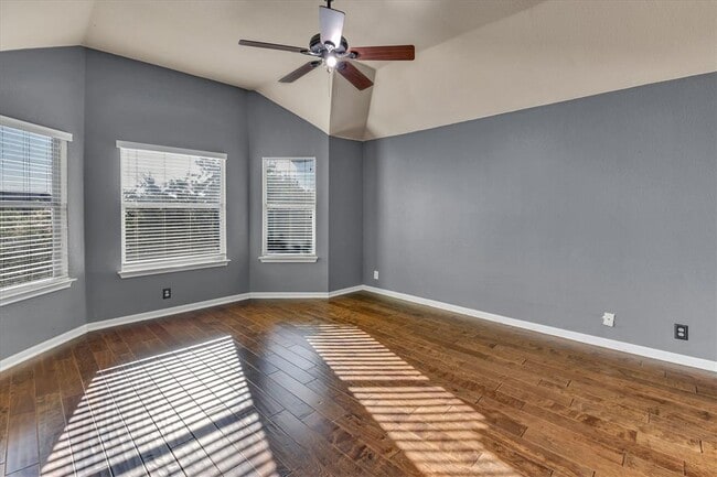 Building Photo - 2132 Faldo Ln