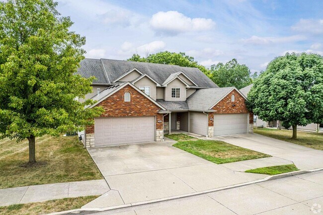 Primary Photo - 1305 Rolling Rock Dr