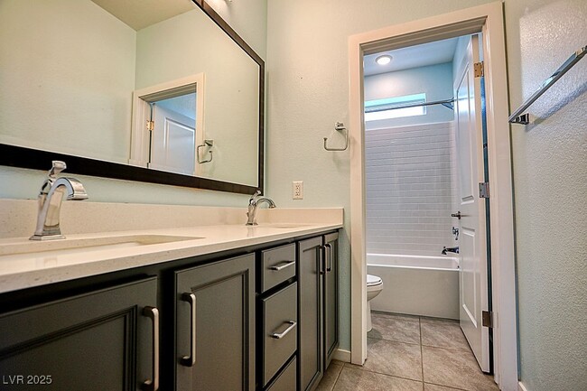 Building Photo - 3364 Caldora Ln