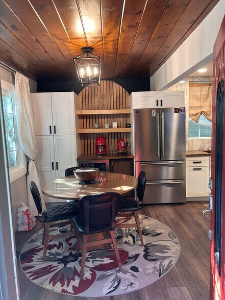 Building Photo - 785 Lords Ln