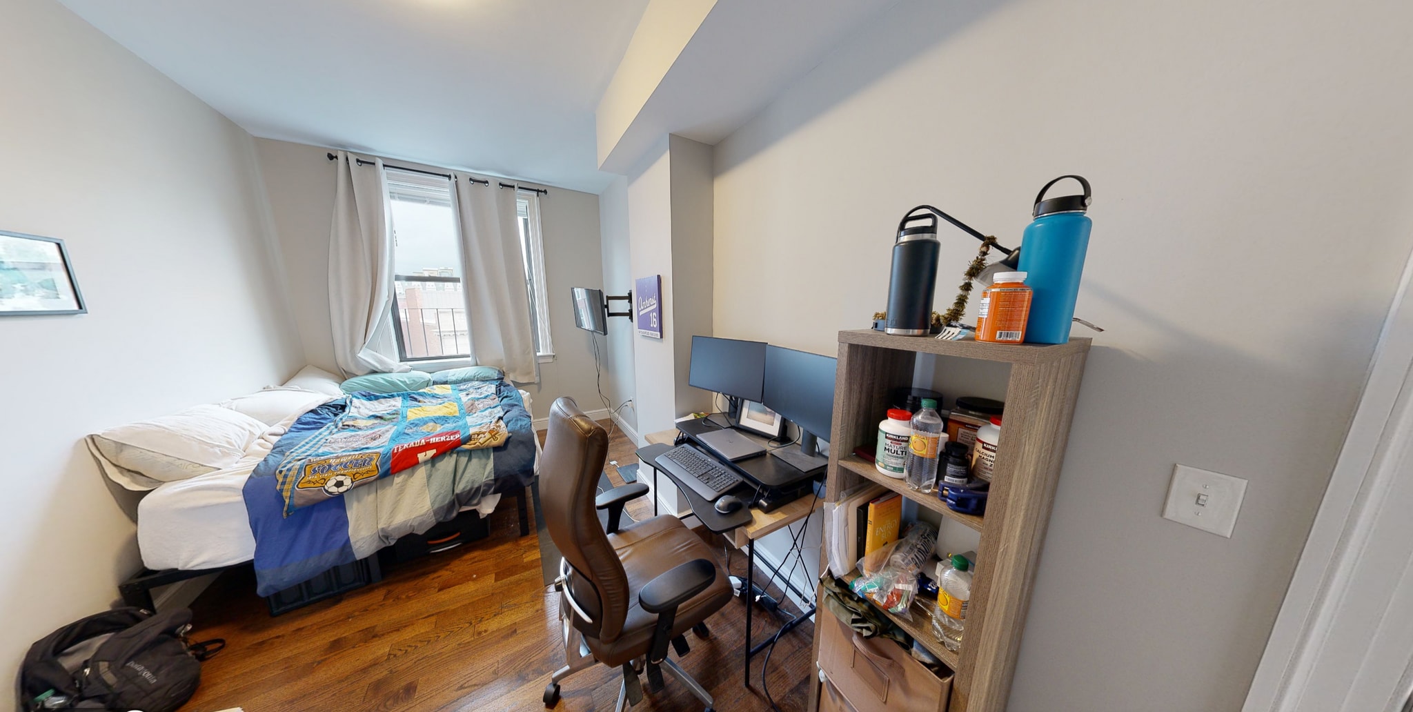 Building Photo - 52 Bay State Rd