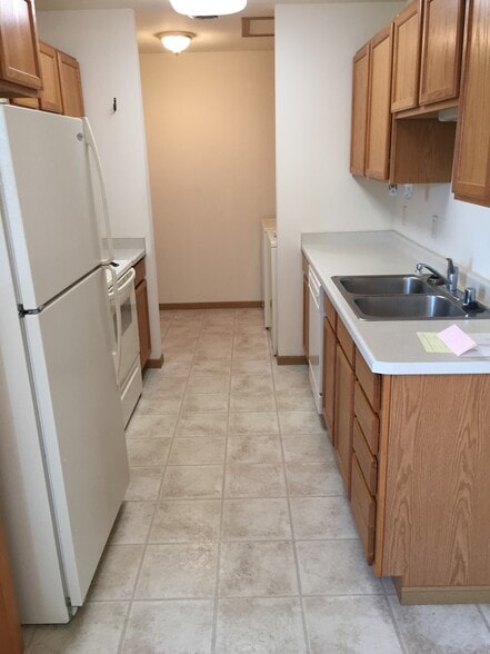 Building Photo - 616 Westwynd Ct