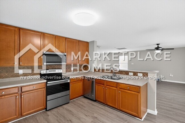 Building Photo - 29681 Westfield Dr