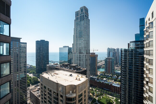 Building Photo - 401 E Ontario St
