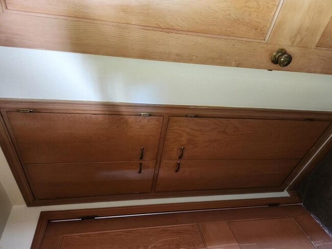 Building Photo - 1240 N 9th St