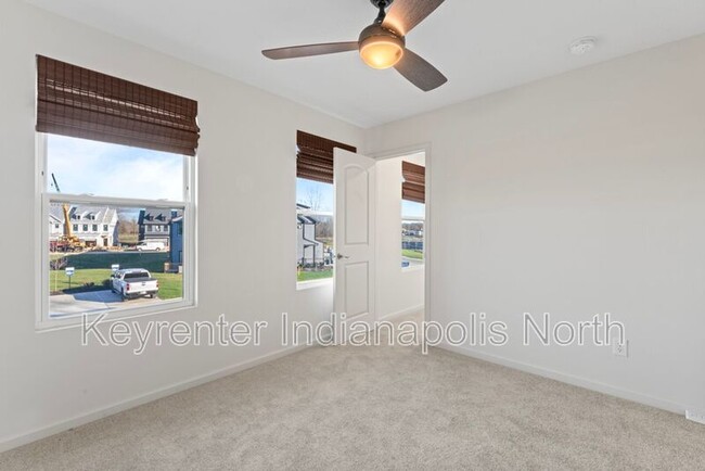 Building Photo - 9738 Behner Dr